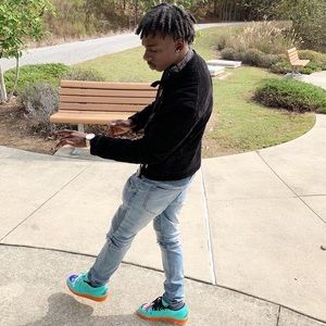 Meet your Posher, Jay